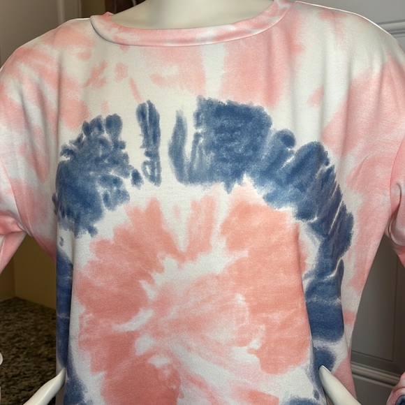 New Romantichuk sweat top - Picture 3 of 5